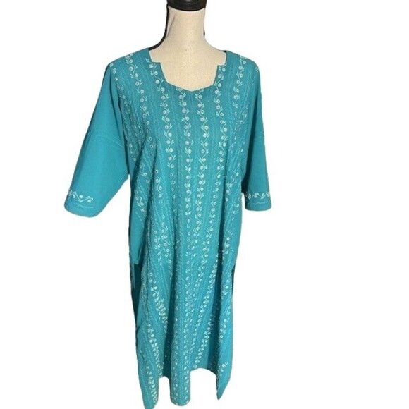 Women's Teal Flowered Kurti with 3/4 Sleeves Size Large - Picture 1 of 7